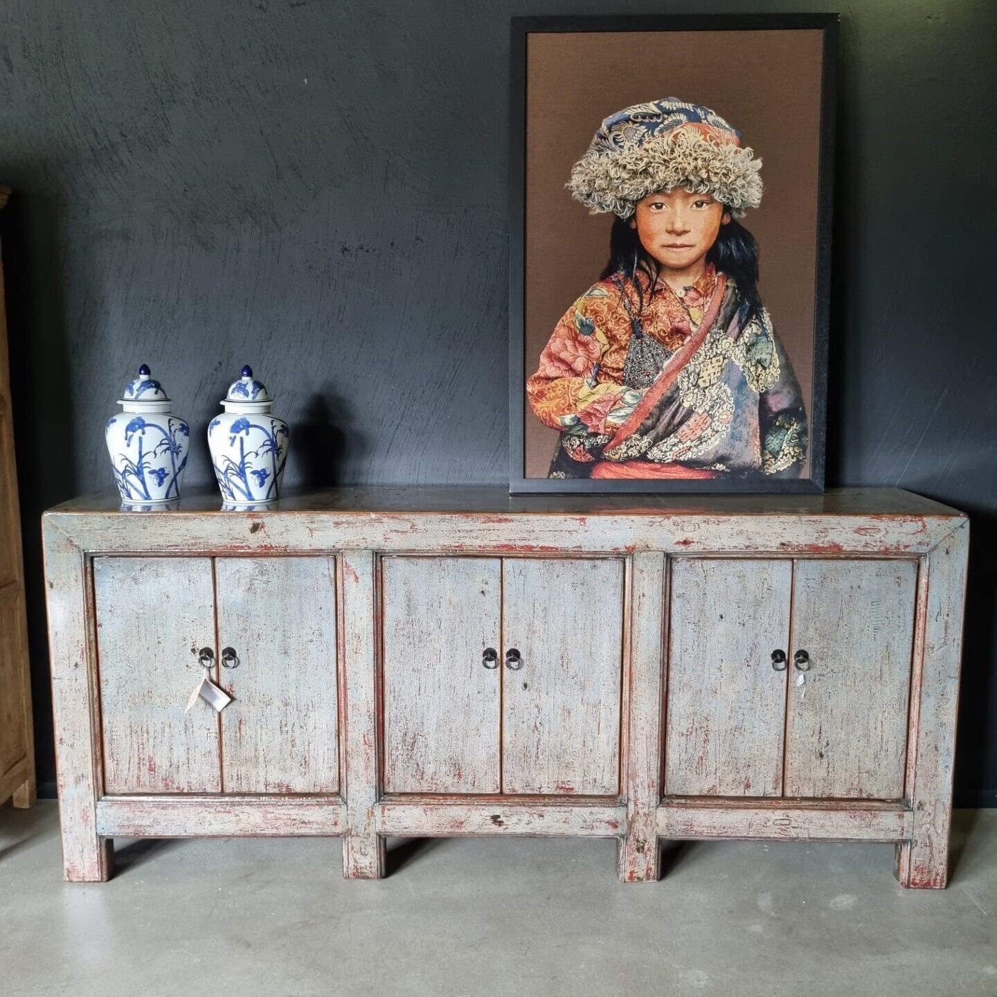 Oud Chinees dressoir