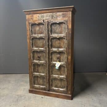 Kast Almirah 558