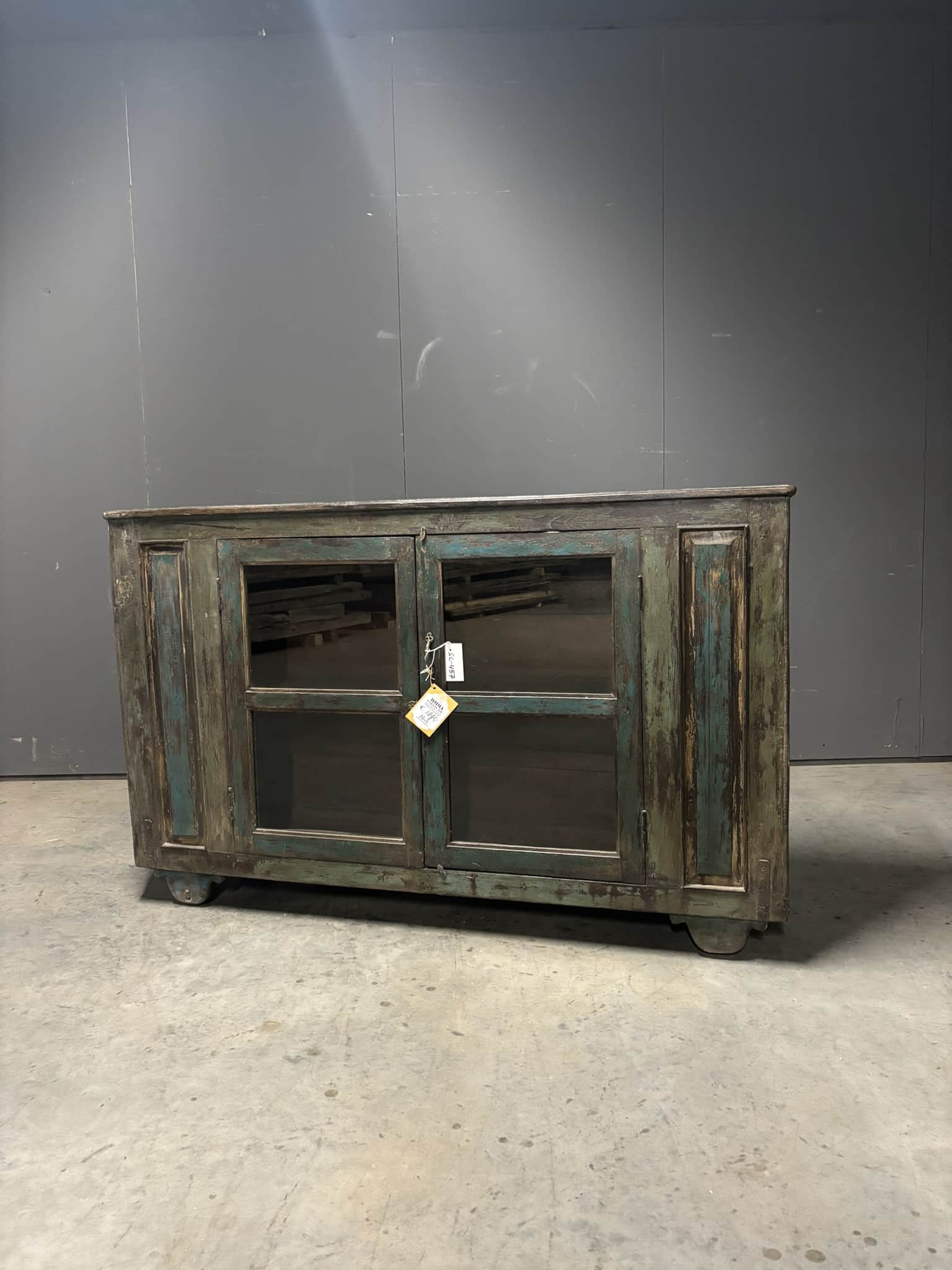 Dressoir India 669