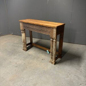India sidetable