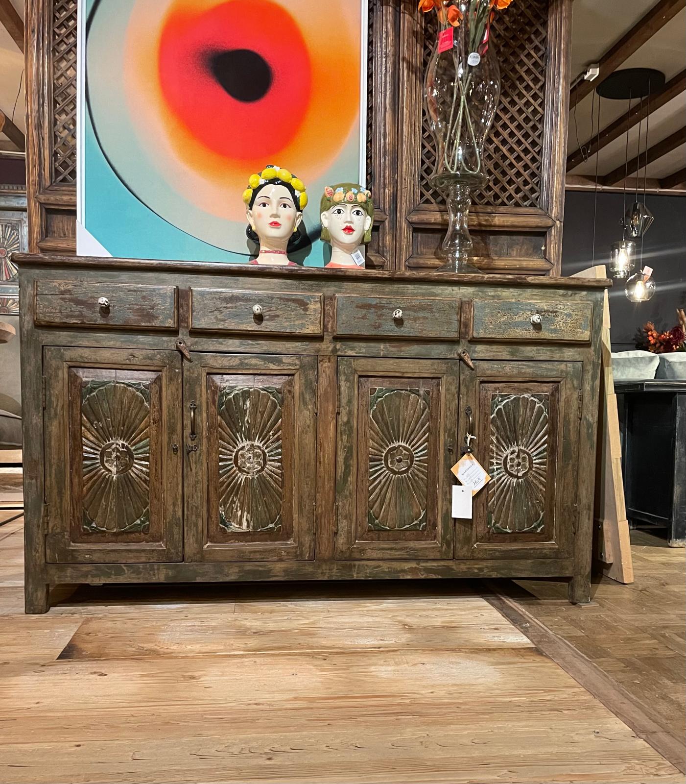 India Dressoir
