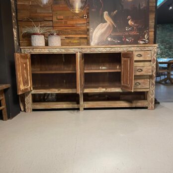 Dressoir India