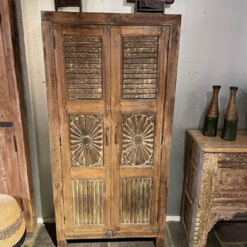 Kast Almirah India