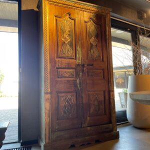 Kast Almirah India