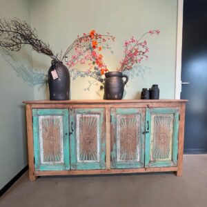 Dressoir India